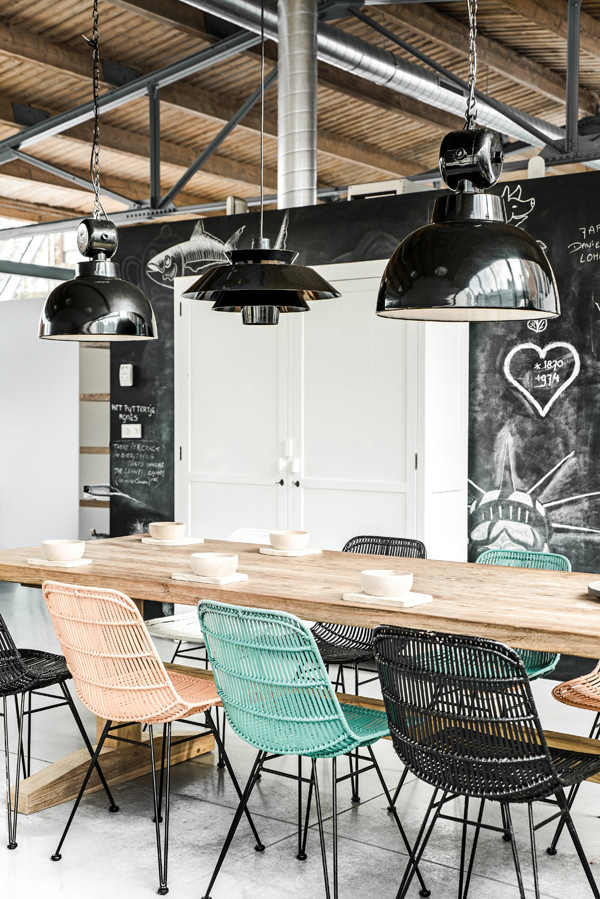 Classy and Modern HK Living Fresh Summer Look